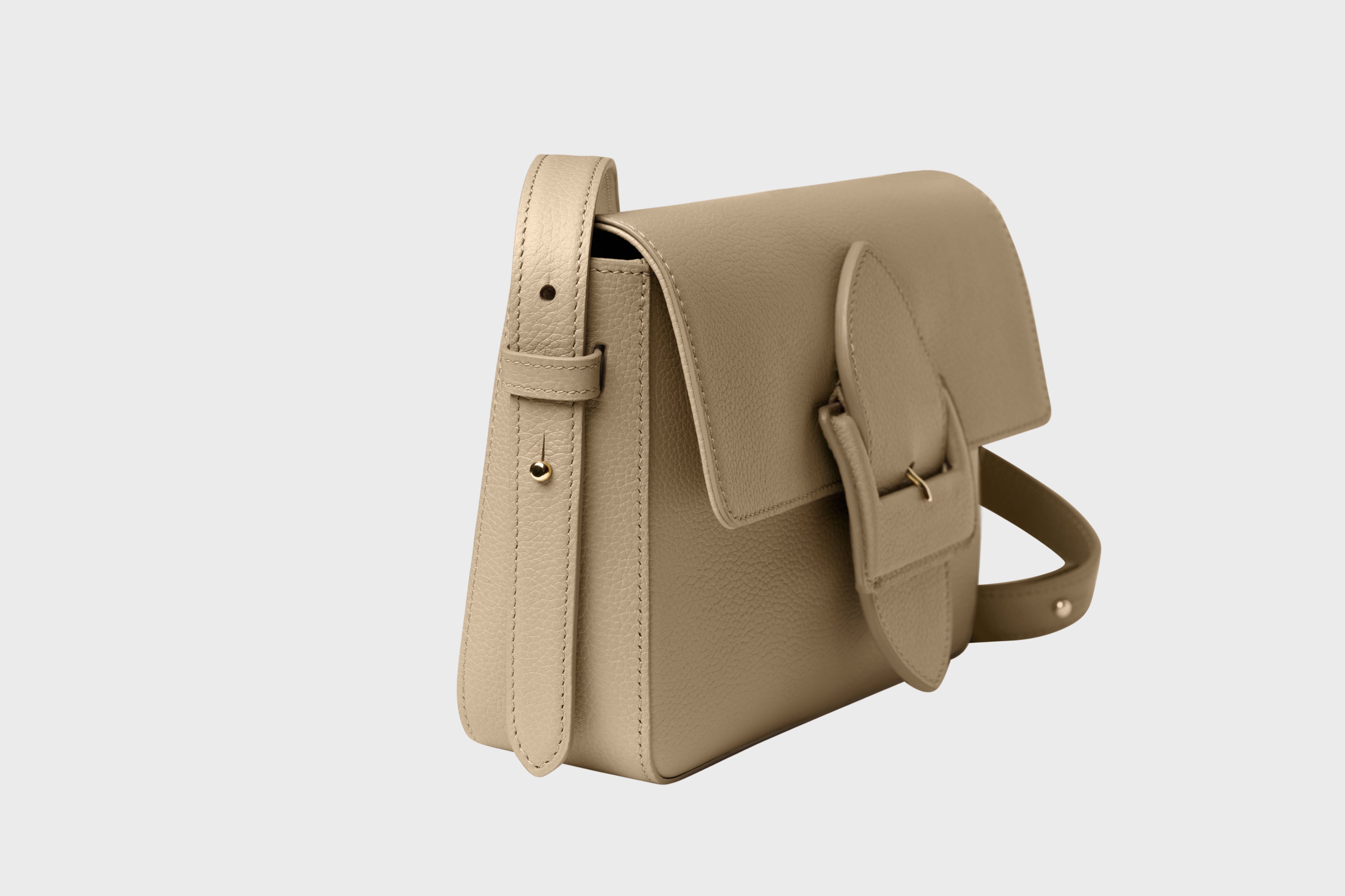 #couleur_taupe